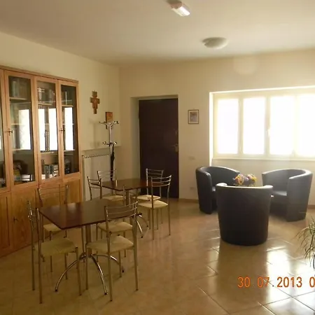 Casa Per Ferie Beato Rosaz 4*