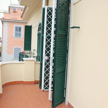 Casa Per Ferie Beato Rosaz 4*