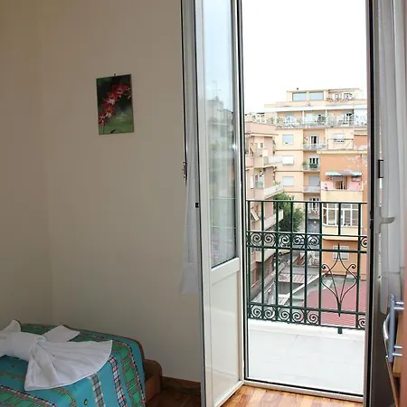 Casa Per Ferie Beato Rosaz 4*