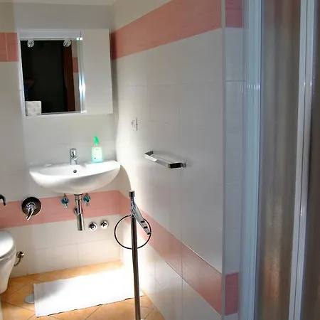 Casa Per Ferie Beato Rosaz 4*