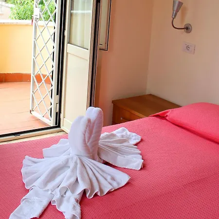 Casa Per Ferie Beato Rosaz Řím
