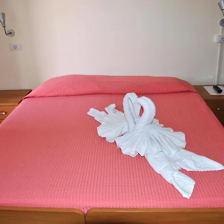 Casa Per Ferie Beato Rosaz Penzion Řím