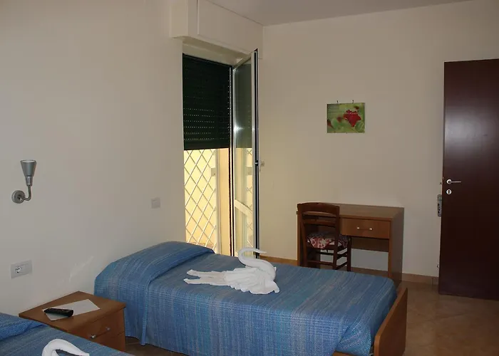 Casa Per Ferie Beato Rosaz ローマ