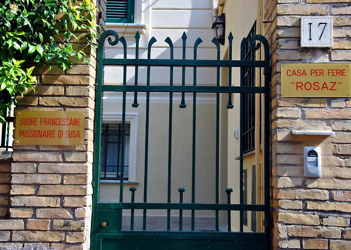 ゲストハウス Casa Per Ferie Beato Rosaz