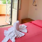 Casa Per Ferie Beato Rosaz רומא