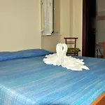 בית הארחה Casa Per Ferie Beato Rosaz רומא