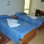 Casa Per Ferie Beato Rosaz רומא