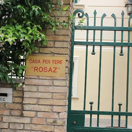 Gasthuis Casa Per Ferie Beato Rosaz Rome