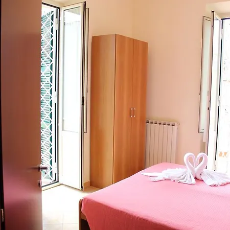 Casa Per Ferie Beato Rosaz Gasthuis 3*