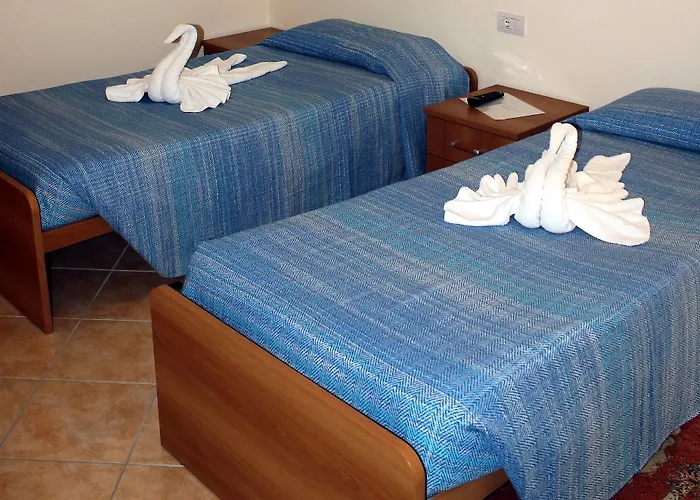 Affittacamere Casa Per Ferie Beato Rosaz 4*